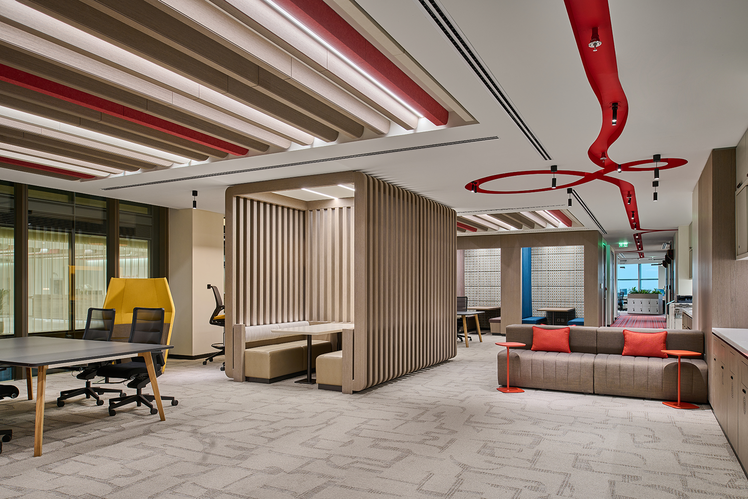 LEDFlex Group - Bain and Company